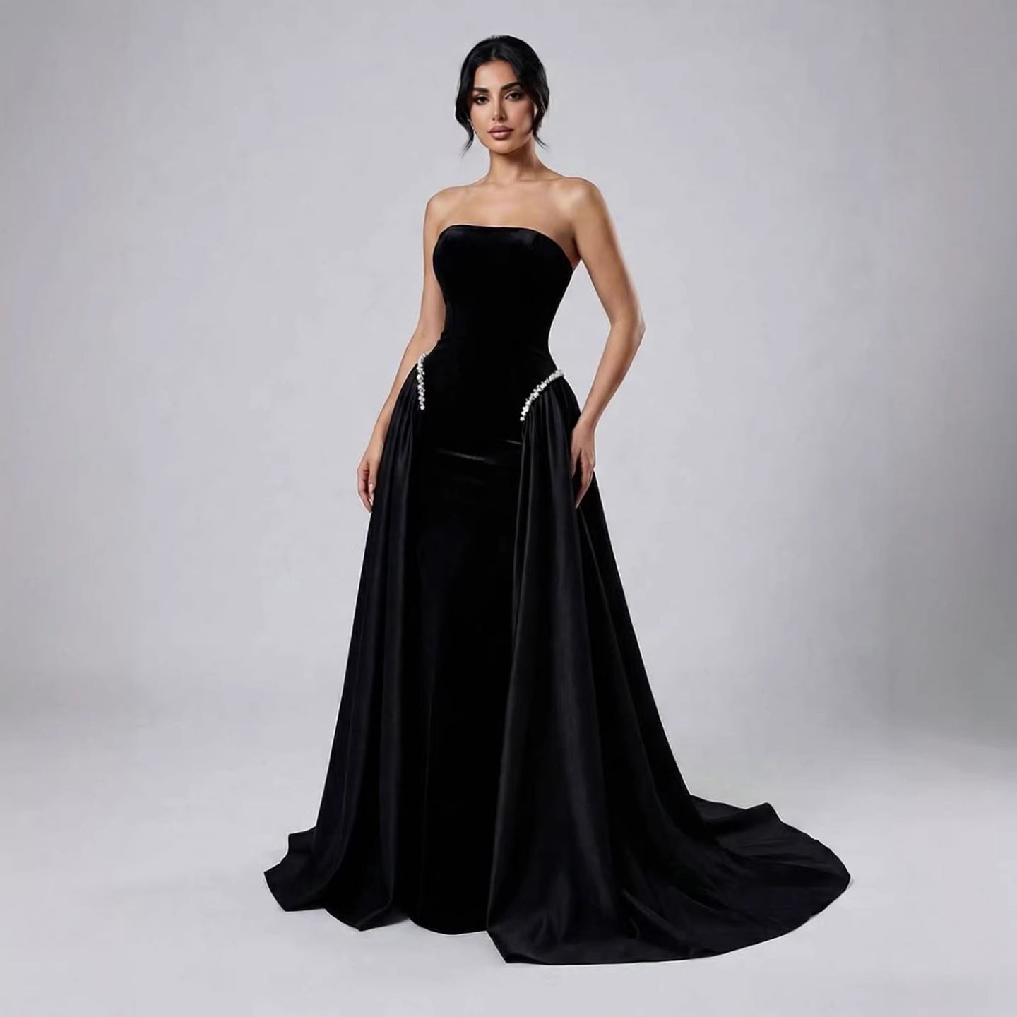 Burgundy Strapless Mermaid Velvet Evening Ball Gowns with Pearls LA73351