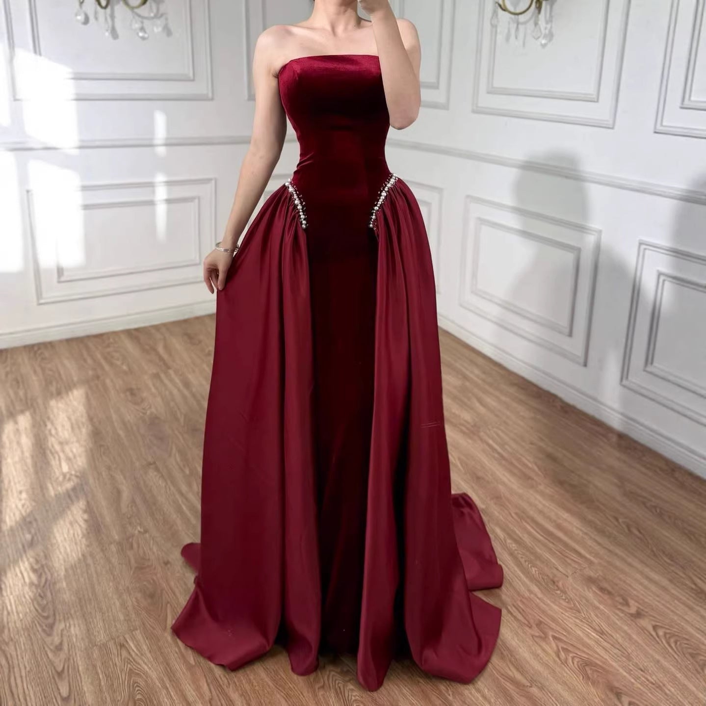 Burgundy Strapless Mermaid Velvet Evening Ball Gowns with Pearls LA73351