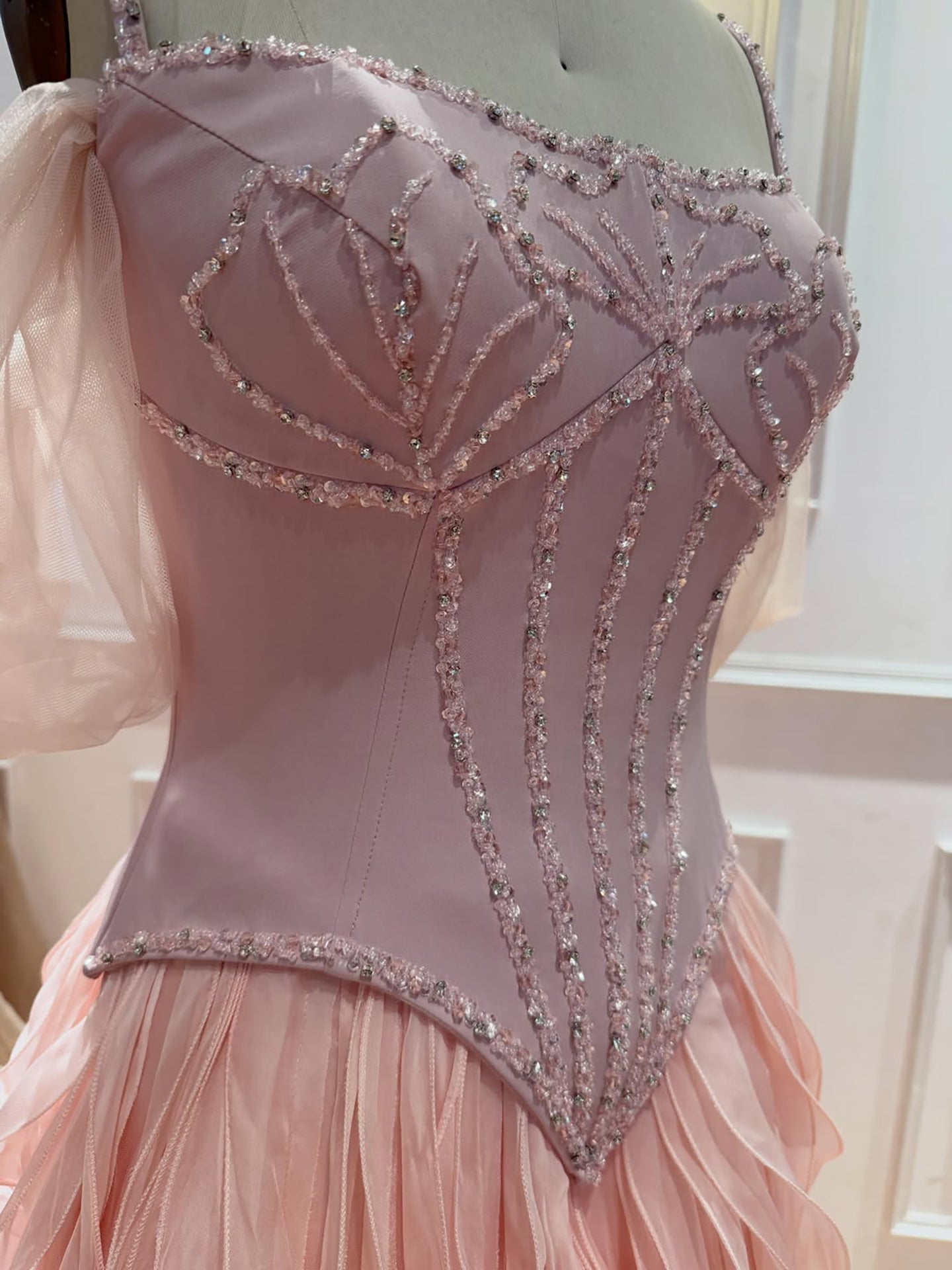 Luxury Gray Beaded Mermaid Corset Tulle Evening Dress With Gloves LA73368A
