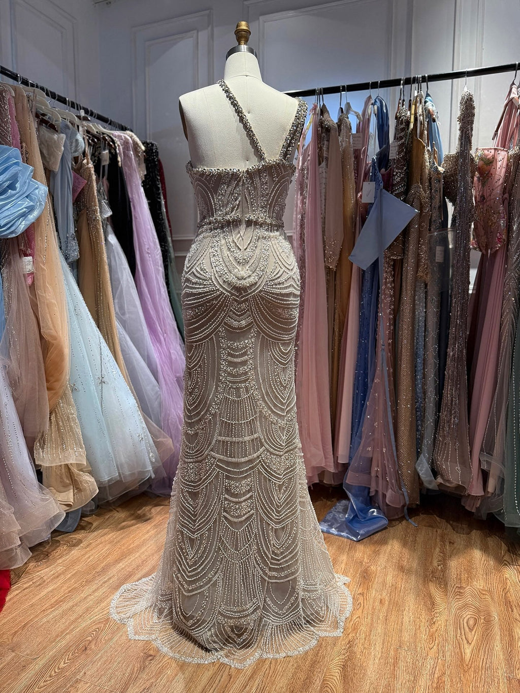Luxury Silver Nude One Shoulder Pearls Beaded Gowns LA73371