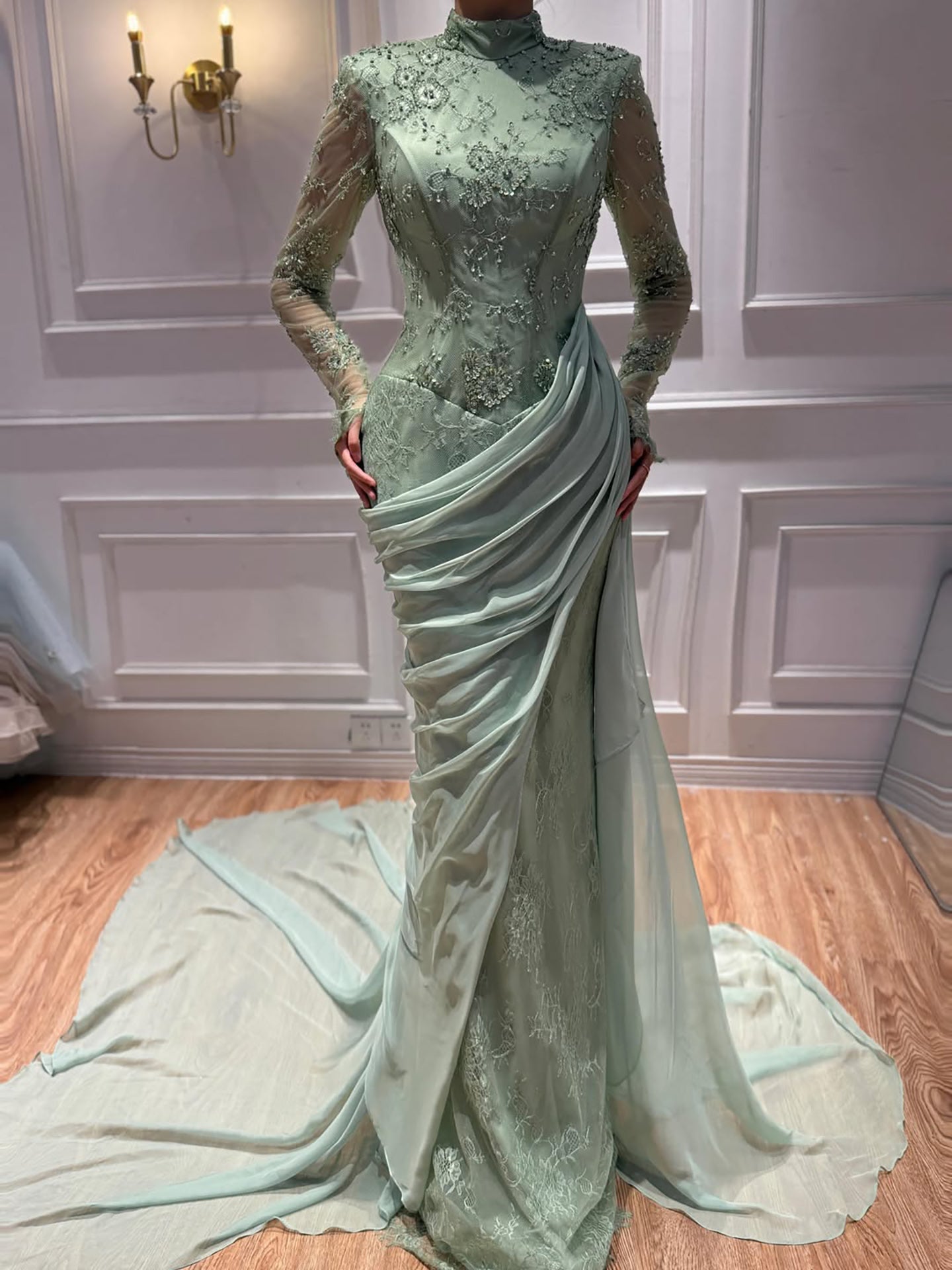 Luxury Lilac High Neck Beaded Mermaid Evening Dress LA73407