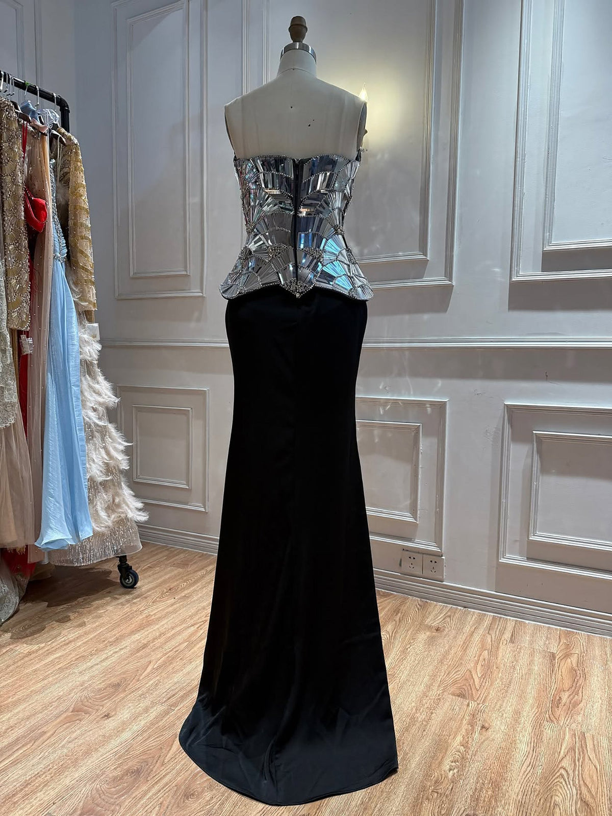 Luxury Silver Mirror Beaded Peplum Mermaid Evening Dress LA73868A