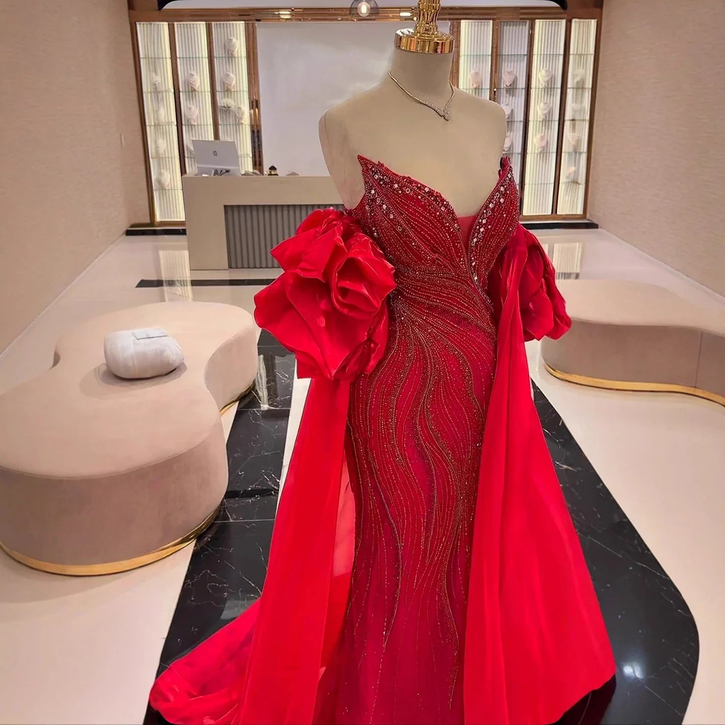 Red Trapless Mermaid Beaded Evening Dress with Cape LA72896